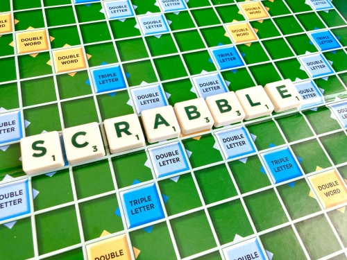  L'Officiel du jeu Scrabble® - Fédération Internationale De  Scrabble - Livres