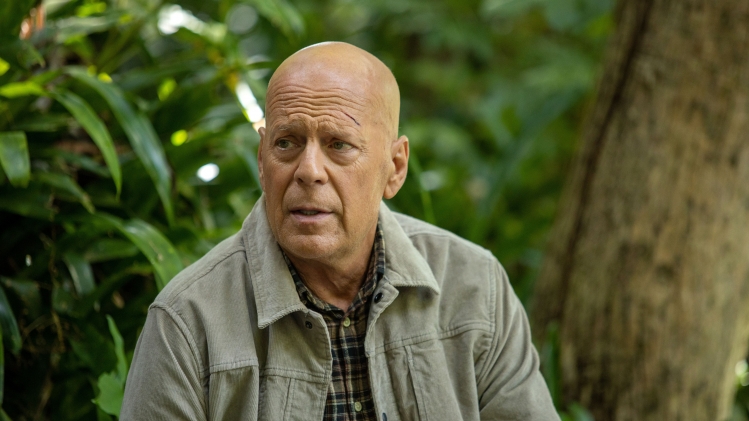 Bruce Willis lors du tournage du film Out of Death en 2021 
