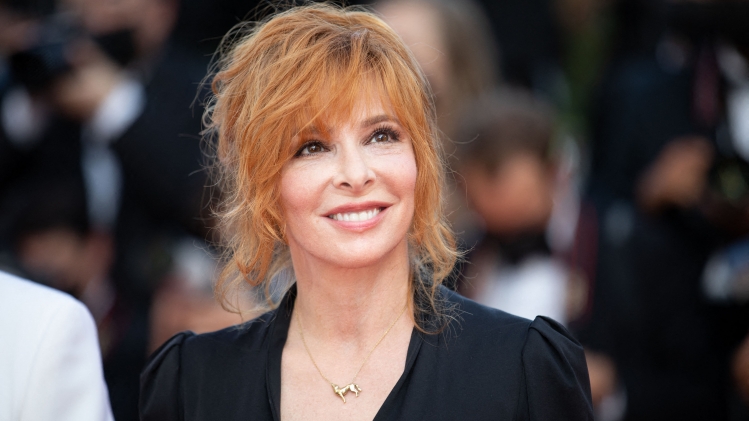 Mylène Farmer, sur le tapis rouge du Festival de Cannes en 2021.
