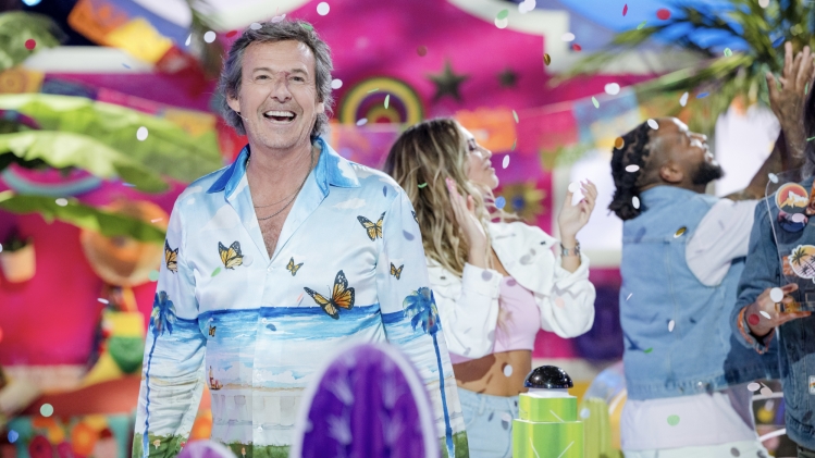 Jean-Luc Reichmann présente les 12 Coups de midi sur TF1 depuis plus de treize ans.