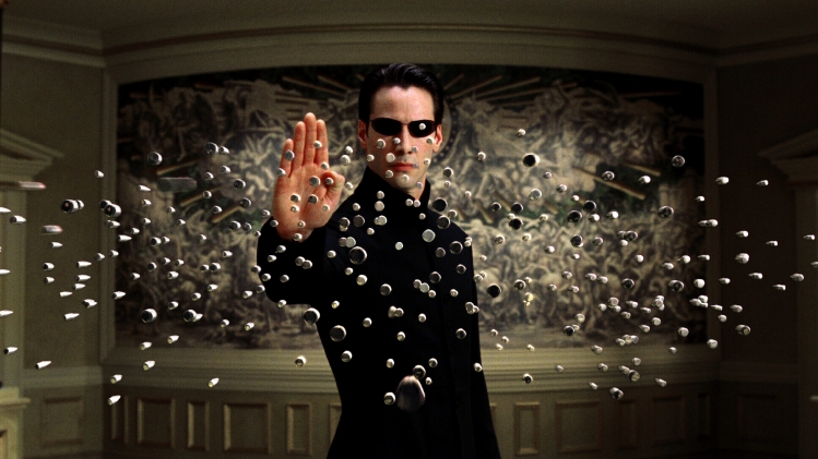 Keanu Reeves incarne Néo dans la saga Matrix