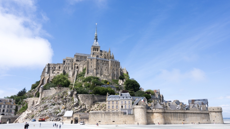 France 3 propose la rediffusion de Meurtres au Mont-Saint-Michel.