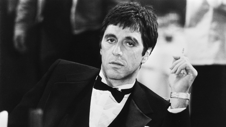 Al Pacino sur le tournage de Scarface, réalisé par Brian de Palma.