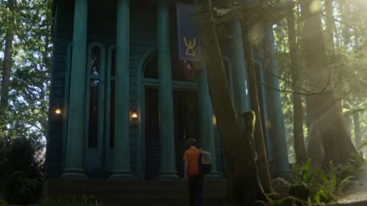La série Percy Jackson and the Olympians est prévue pour 2024 sur Disney+. 