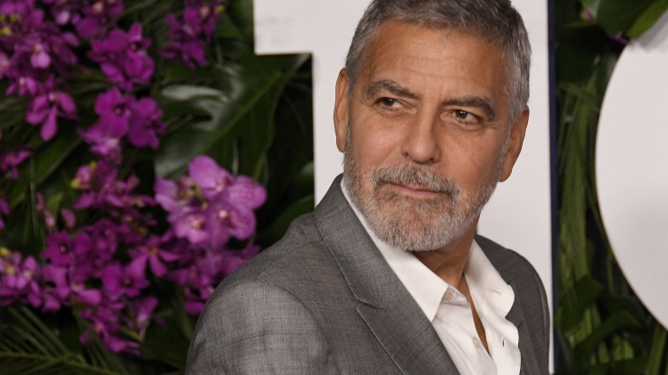 George Clooney participera à The Department, derrière la caméra.