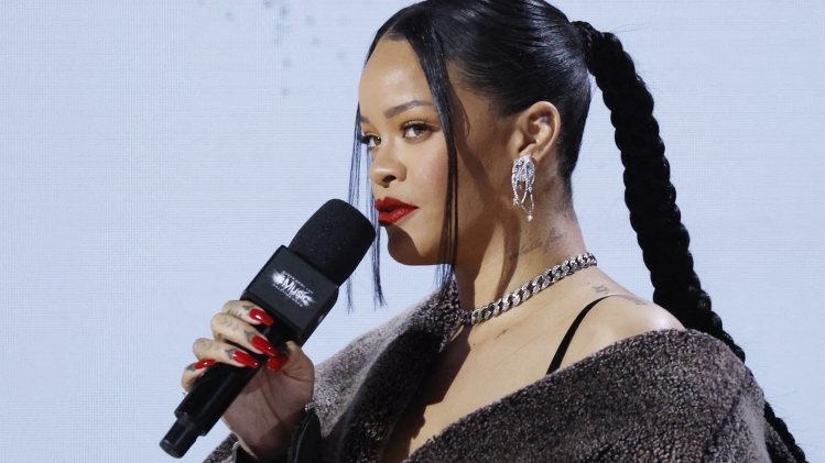 Rihanna durant la conférence de presse d