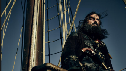 Ray Stevenson dans la série Black Sails 