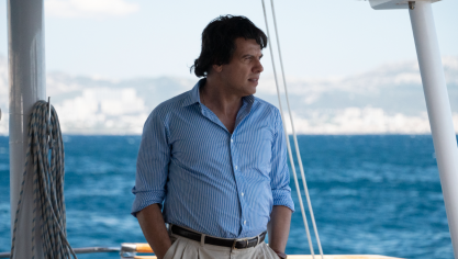 Laurent Lafitte incarne Bernard Tapie dans le biopic de Netflix