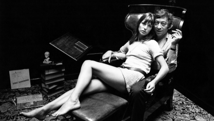 Jane Birkin et Serge Gainsbourg, chez eux à Paris. 