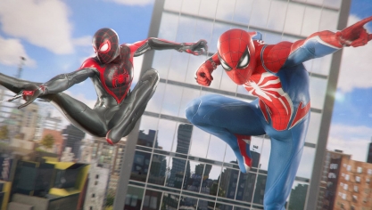 Miles Morales et Peter Parker combattent en duo dans le prochain jeu Marvel.