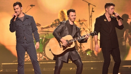 Les Jonas Brothers lors de leur Happiness Begins Tour à Oakland.