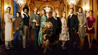 M6 diffusera en prime time un épisode spécial de En Famille intitulé, Un château en héritage.