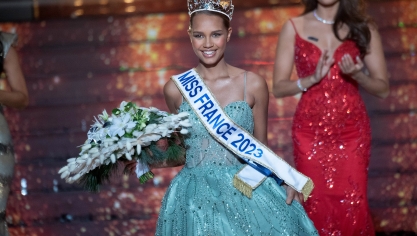 Indira Ampiot lors de la cérémonie Miss France