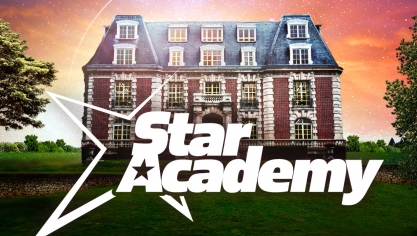 Trois candidats ont été évincés de la nouvelle saison de la Star Academy, à quelques jours du lancement. 