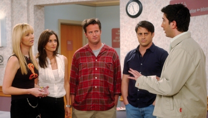 Lisa Kudrow, Courteney Cox, Matthew Perry, Matt LeBlanc et David Schwimmer dans la huitième saison de Friends.