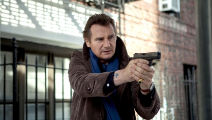 Liam Neeson dans Balade entre les tombes.