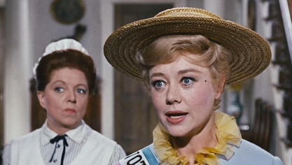 Glynis Johns interprétait Madame Banks dans Mary Poppins en 1964.