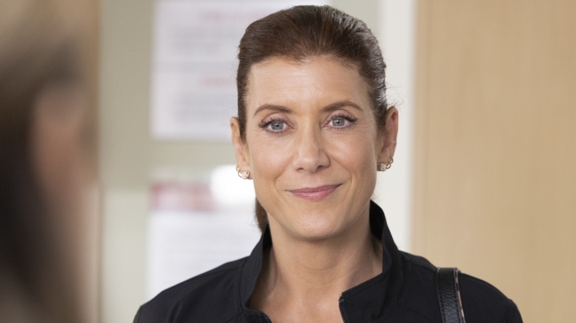 Kate Walsh est de retour dans le rôle d'Addison Montgomery dans plusieurs épisodes de la saison 19 de Grey's Anatomy.
