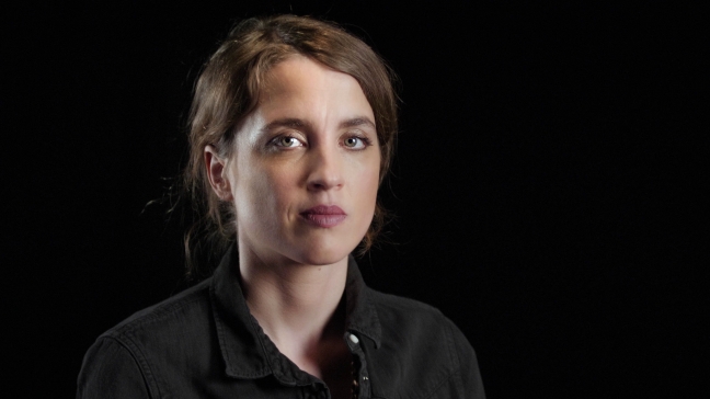 Adèle Haenel, ici dans le documentaire Regard Noir d'Aïssa Maïga, a annoncé quitter le cinéma.