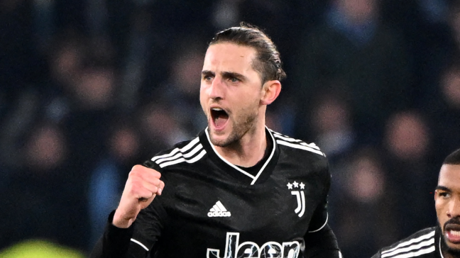 Adrien Rabiot lors d'un match Lazio vs FC Juventus à Rome. 