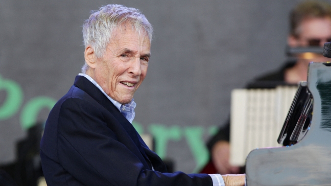 Le pianiste et compositeur Burt Bacharach est mort à l'âge de 94 ans.