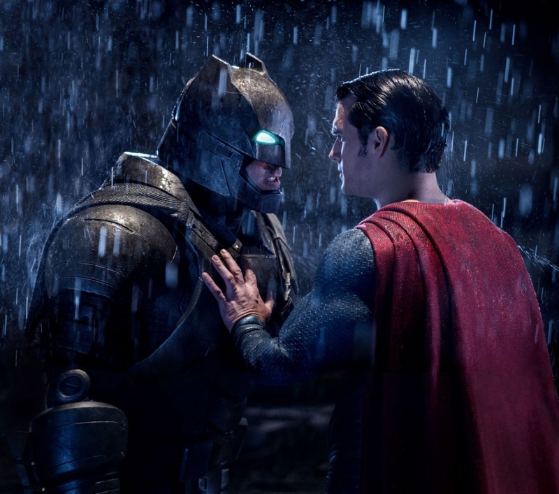 Ben Affleck a lui aussi incarné Batman et a également affronté Superman (Henri Cavill).