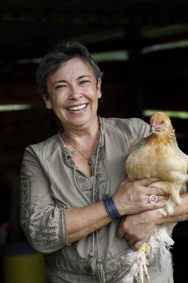 Manuela, 50 ans, éleveuse de poules d