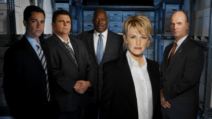 Un reboot de Cold Case dirigé par la créatrice de la série est actuellement en développement chez CBS.