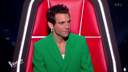 Mika teste le rap dans The Voice, samedi 20 avril 2024, sur TF1. 