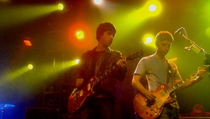OASIS: 10 YEARS OF NOISE AND CONFUSION: LIVE AT GLASGOW BARROWLANDS